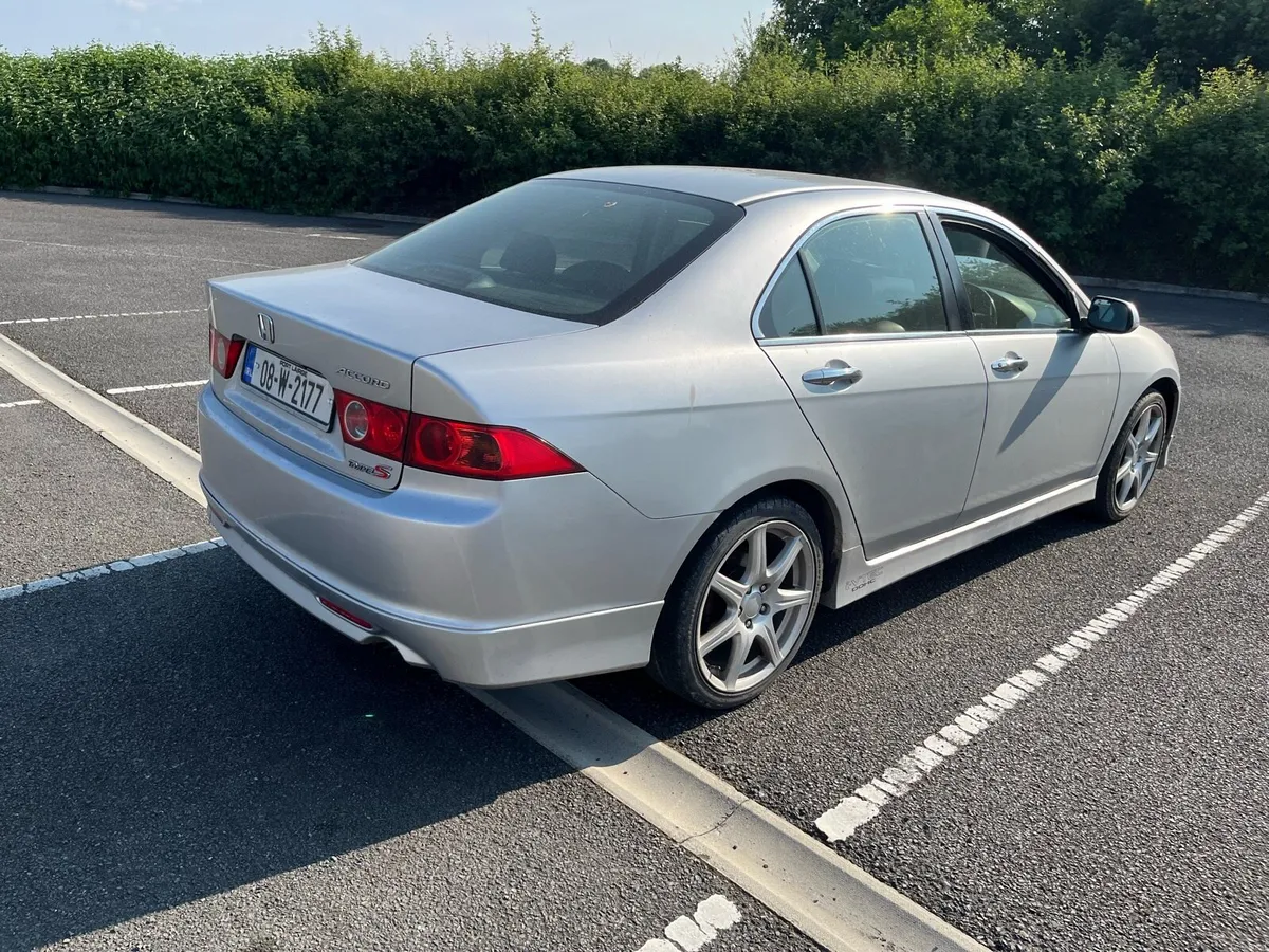 2008 Honda Accord - Image 4