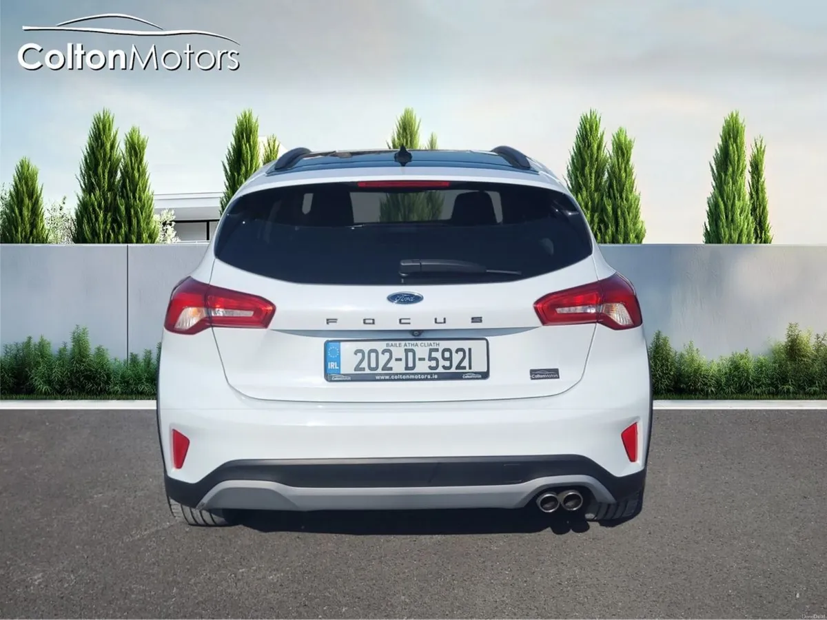 Ford Focus 125 PS Active Top Spec Heated Seats - Image 5