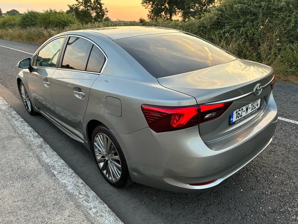 Toyota Avensis 2016 2.0 business - Image 4