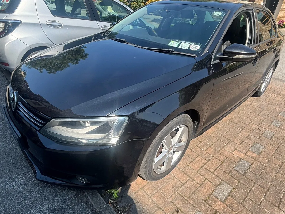 VW Jetta 2014 1.6TDI - Image 3