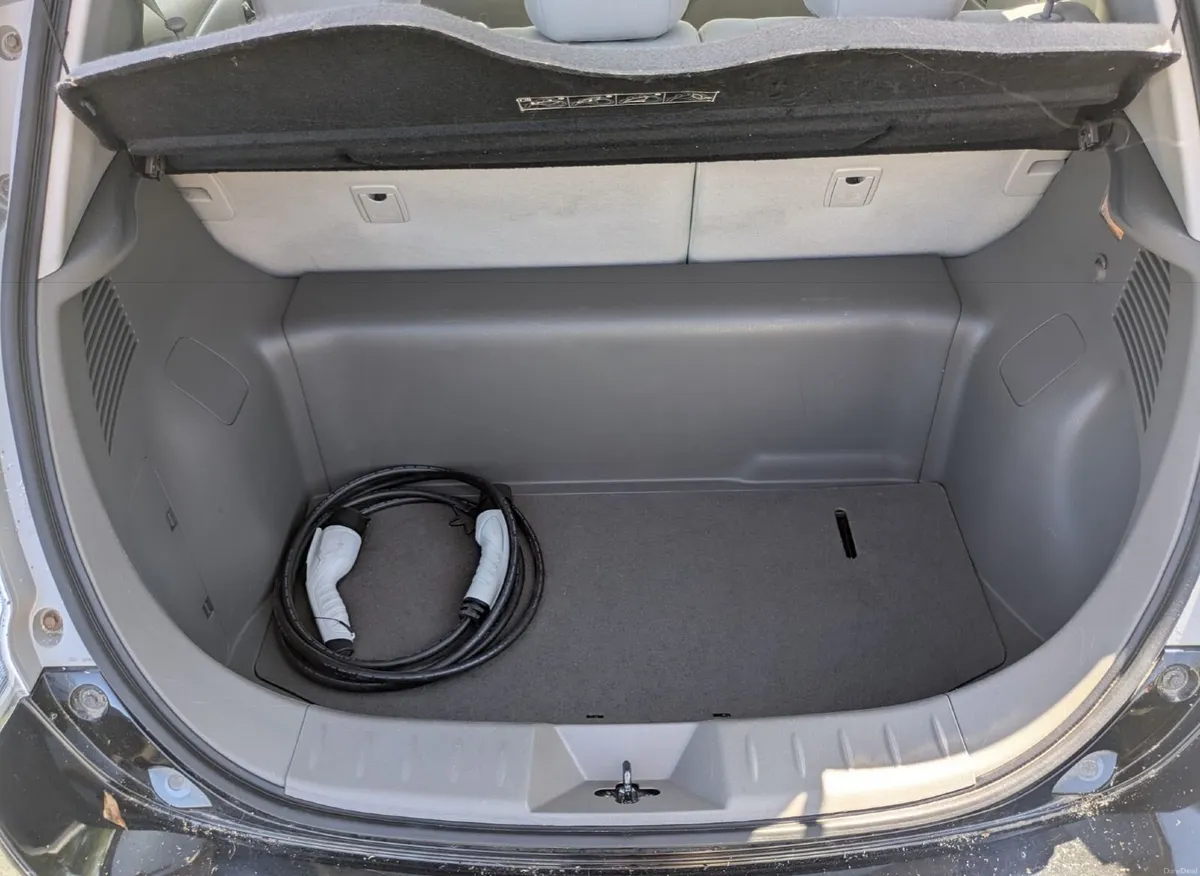 Nissan Leaf 2012 - Image 4