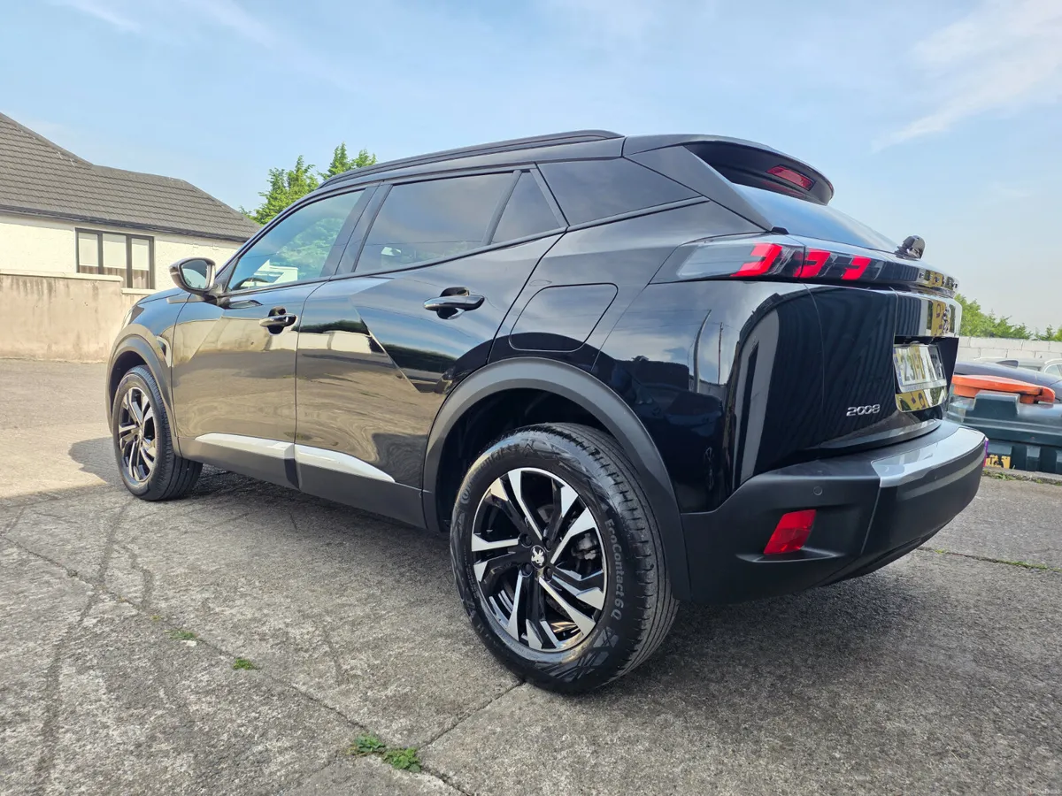 2023 PEUGEOT 2008 ALLURE * ONLY 19K MILES * - Image 6