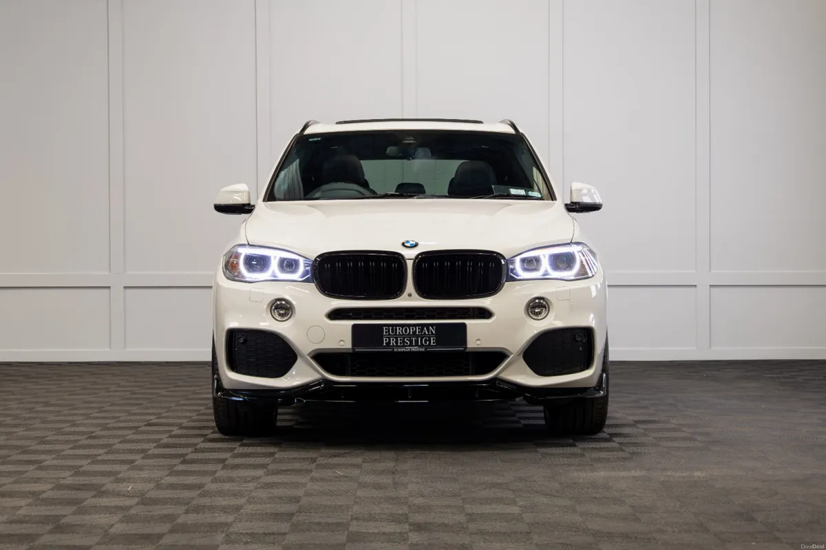162 BMW X5 X-Drive 30d M-Sport 7 Seater - Image 2