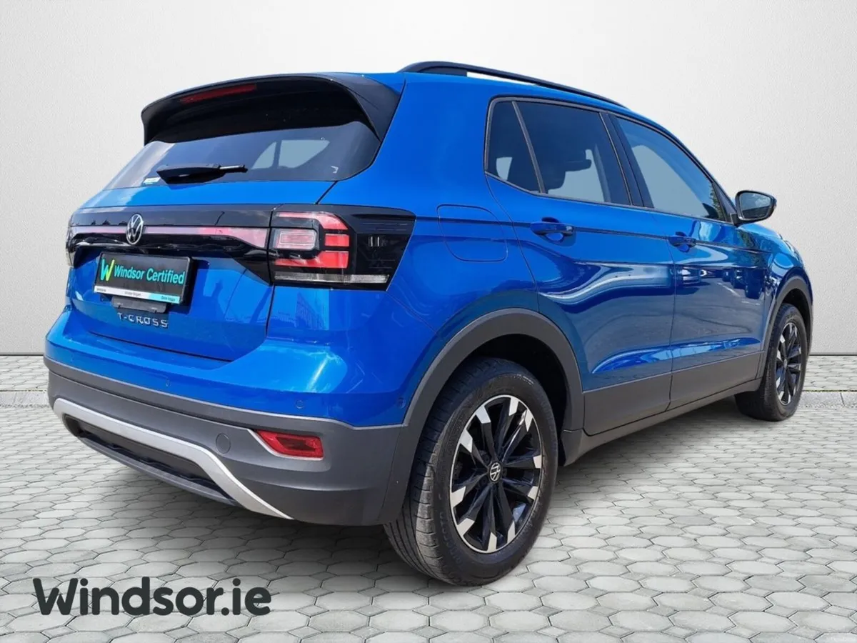 Volkswagen T-Cross TSI FIRST AUTO - Image 2