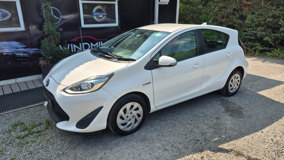 Toyota Aqua 1.5 Automatic 2019 - Image 4