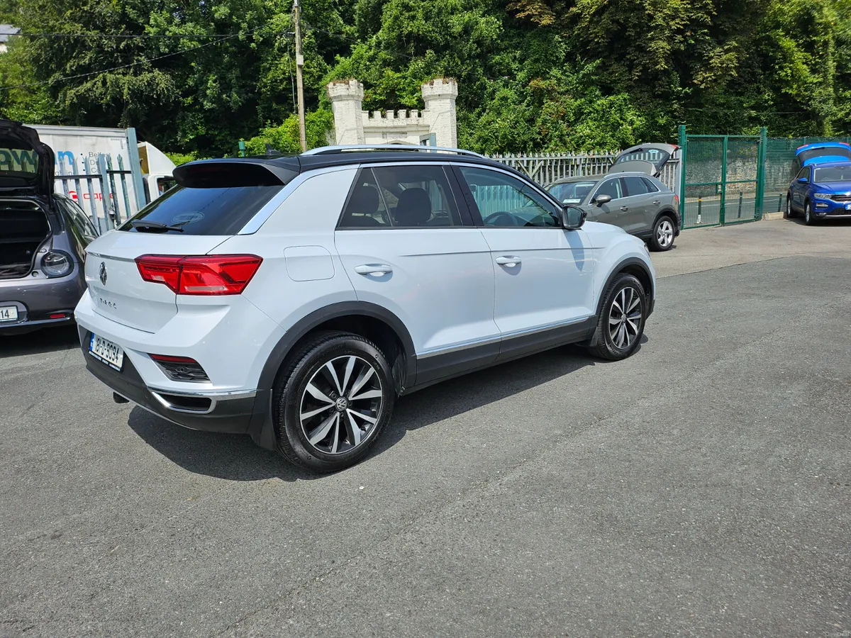Volkswagen T-Roc 2018 - Image 5
