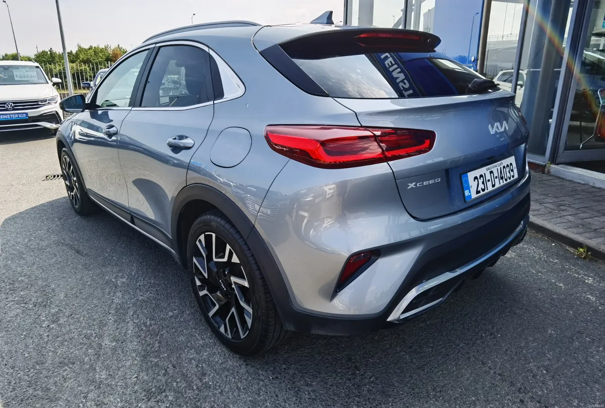KIA XCEED 1.6 AUTOMATIC PETROL PLUG-IN HYBRID - Image 6