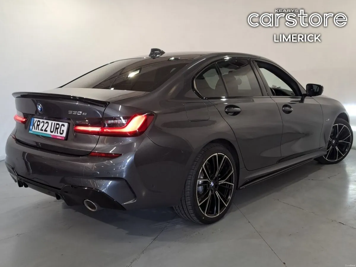 BMW 3-Series 330e M Sport 292hp **M PERFORMANCE KI - Image 2