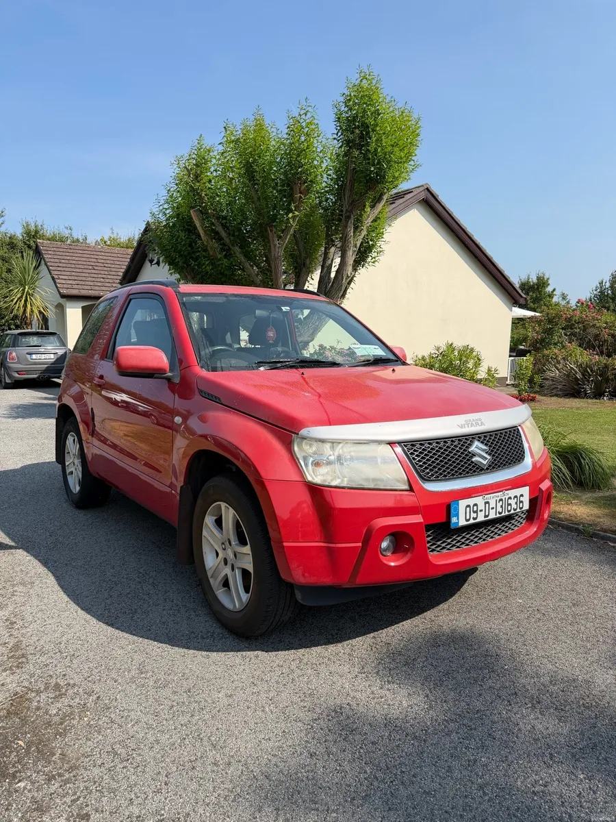 2009 Suzuki Grand Vitara - Image 1