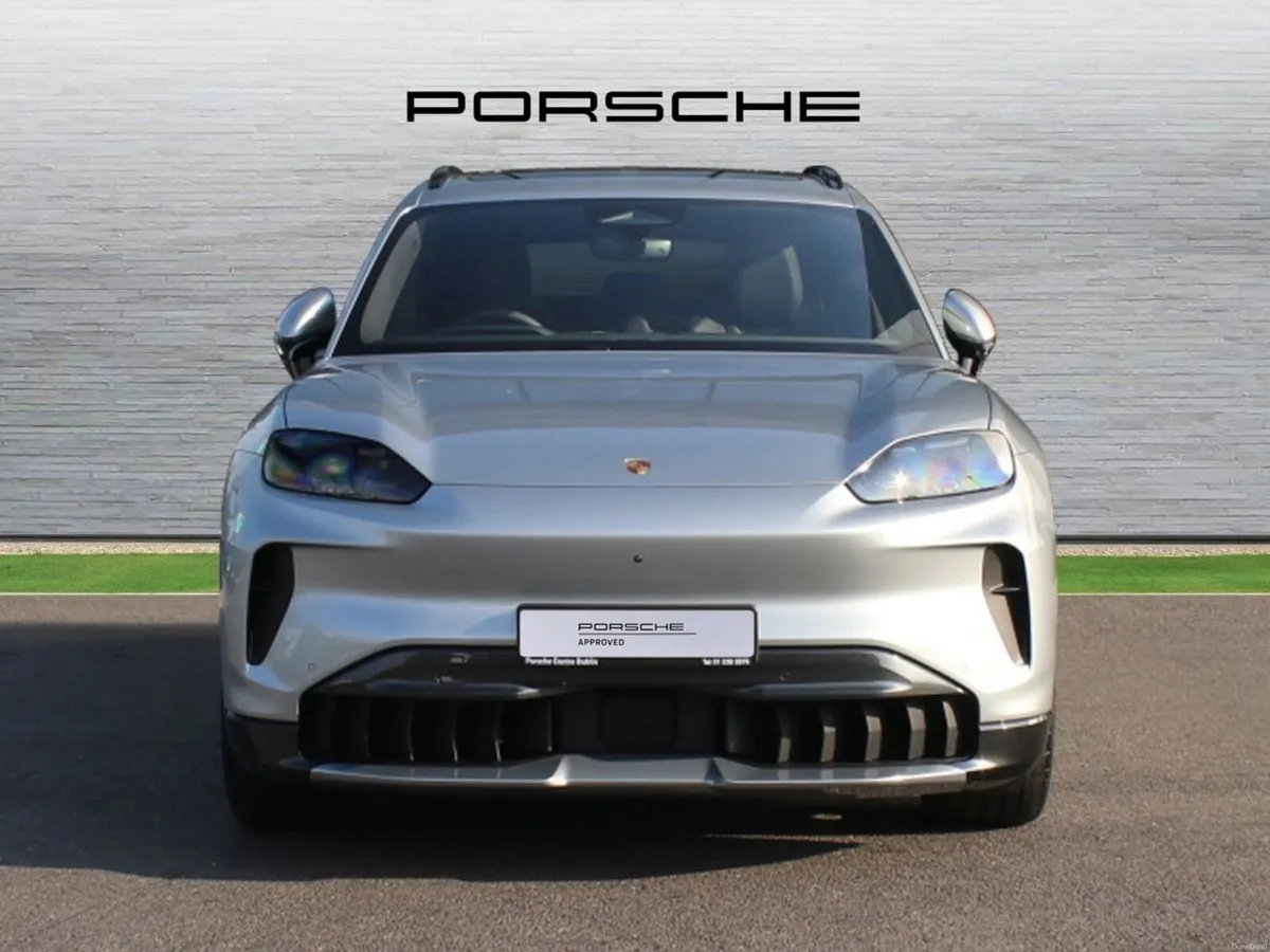 Porsche Cayenne S Electric - Image 6
