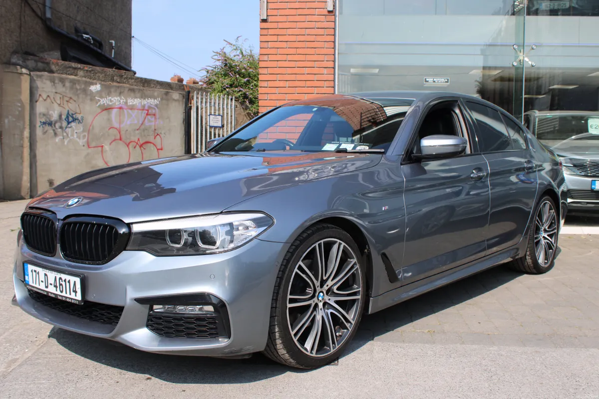BMW - M-SPORT - 520D - AUTO MATIC - HISTORY - Image 3