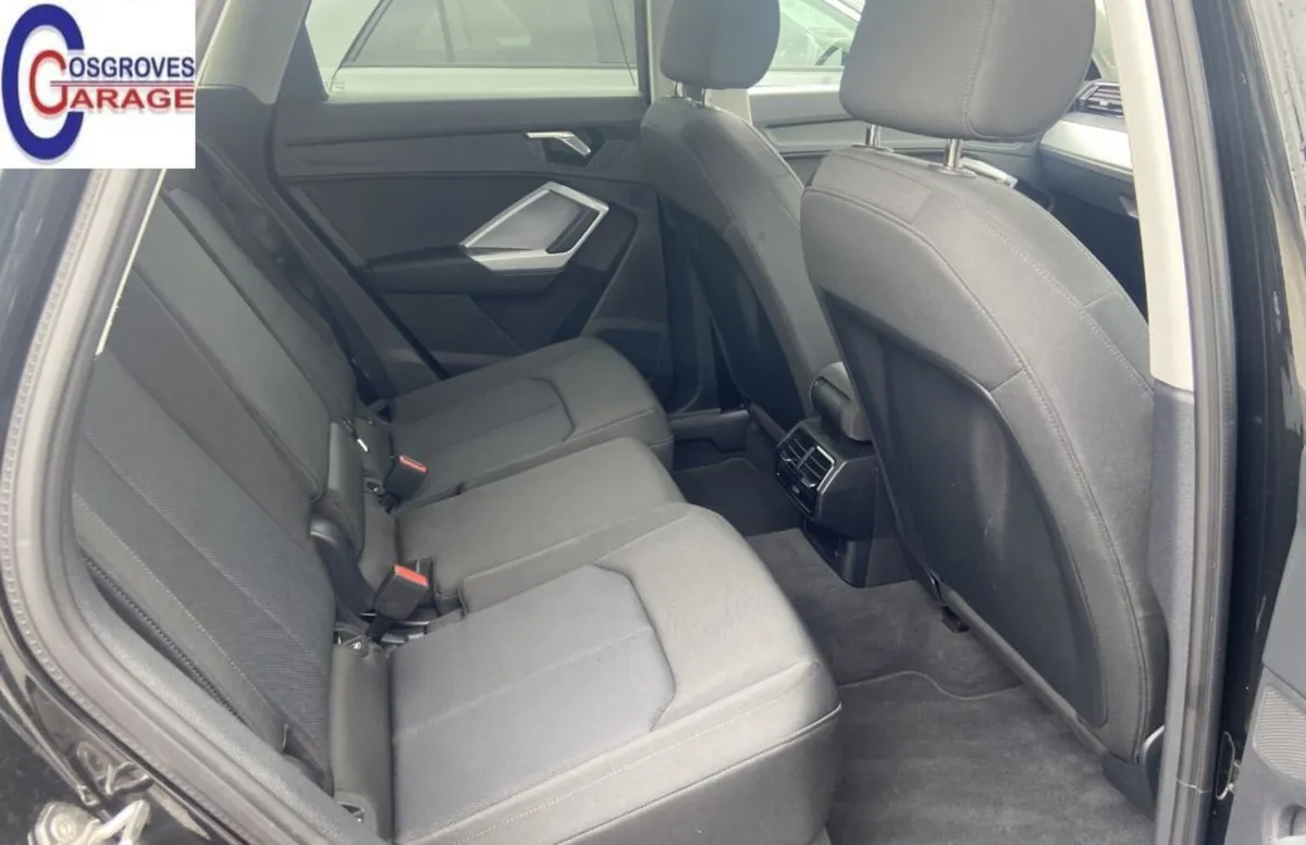 Audi Q3 2022 - Image 4