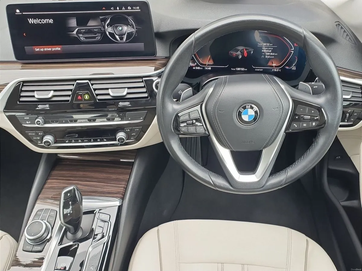 BMW 5-Series 520d SE (MHT) - Image 5