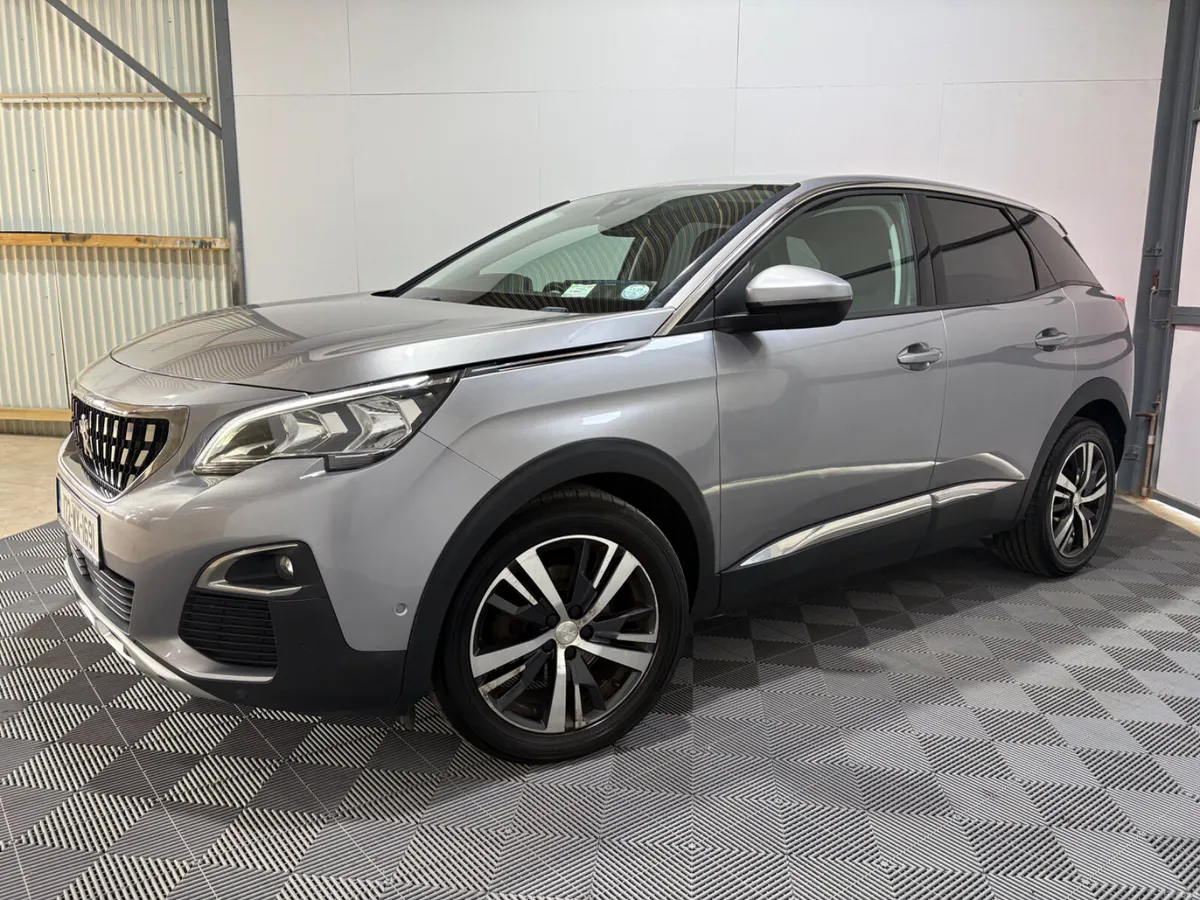 2017 Peugeot 3008 Allure 1.6 HDi Manual - Image 4