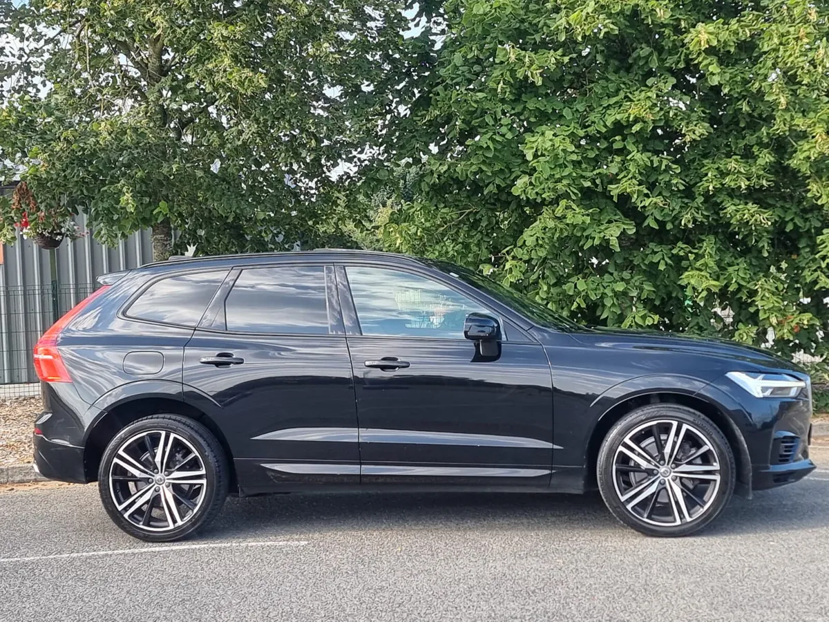 2020 VOLVO XC60 R-DESIGN HYBRID AUTOMATIC €35,555 - Image 1