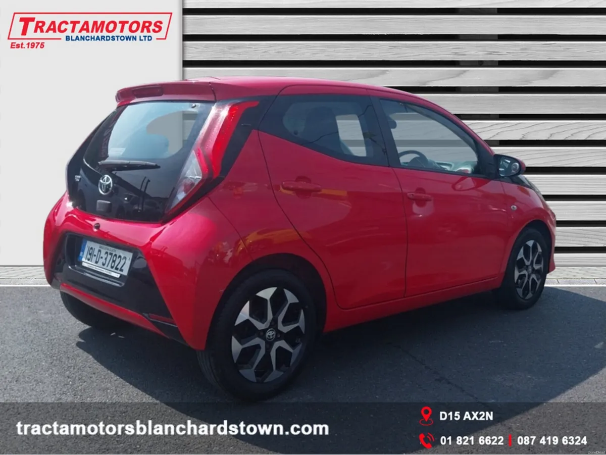 Toyota Aygo 1.0 X-PLAY 4DR - Image 3