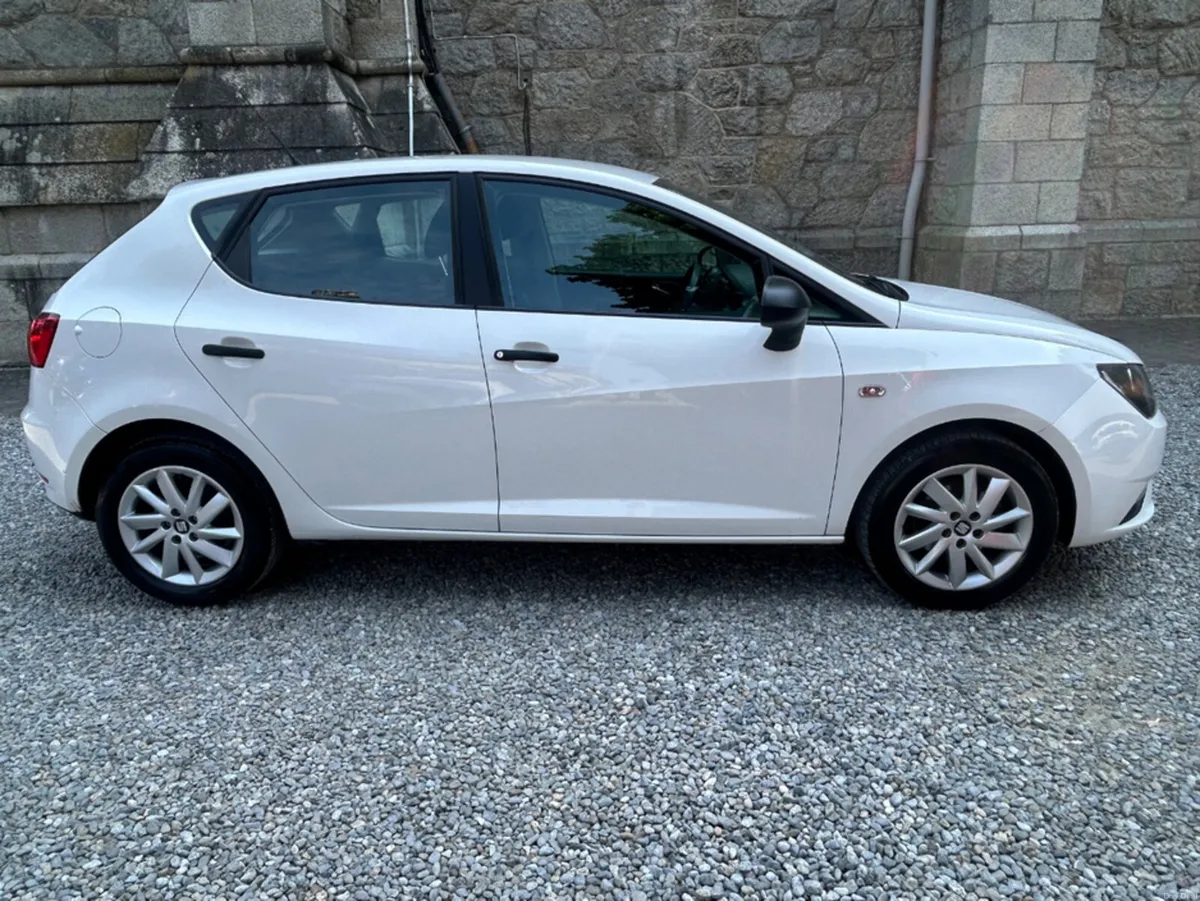 SEAT Ibiza 5DR 1.0 MPI 75HP SE ST/SP 4DR**//**NEW - Image 2