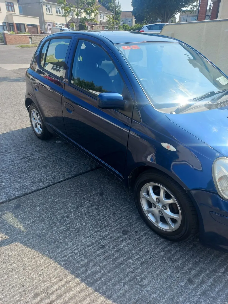 Toyota Yaris 2005 - Image 6