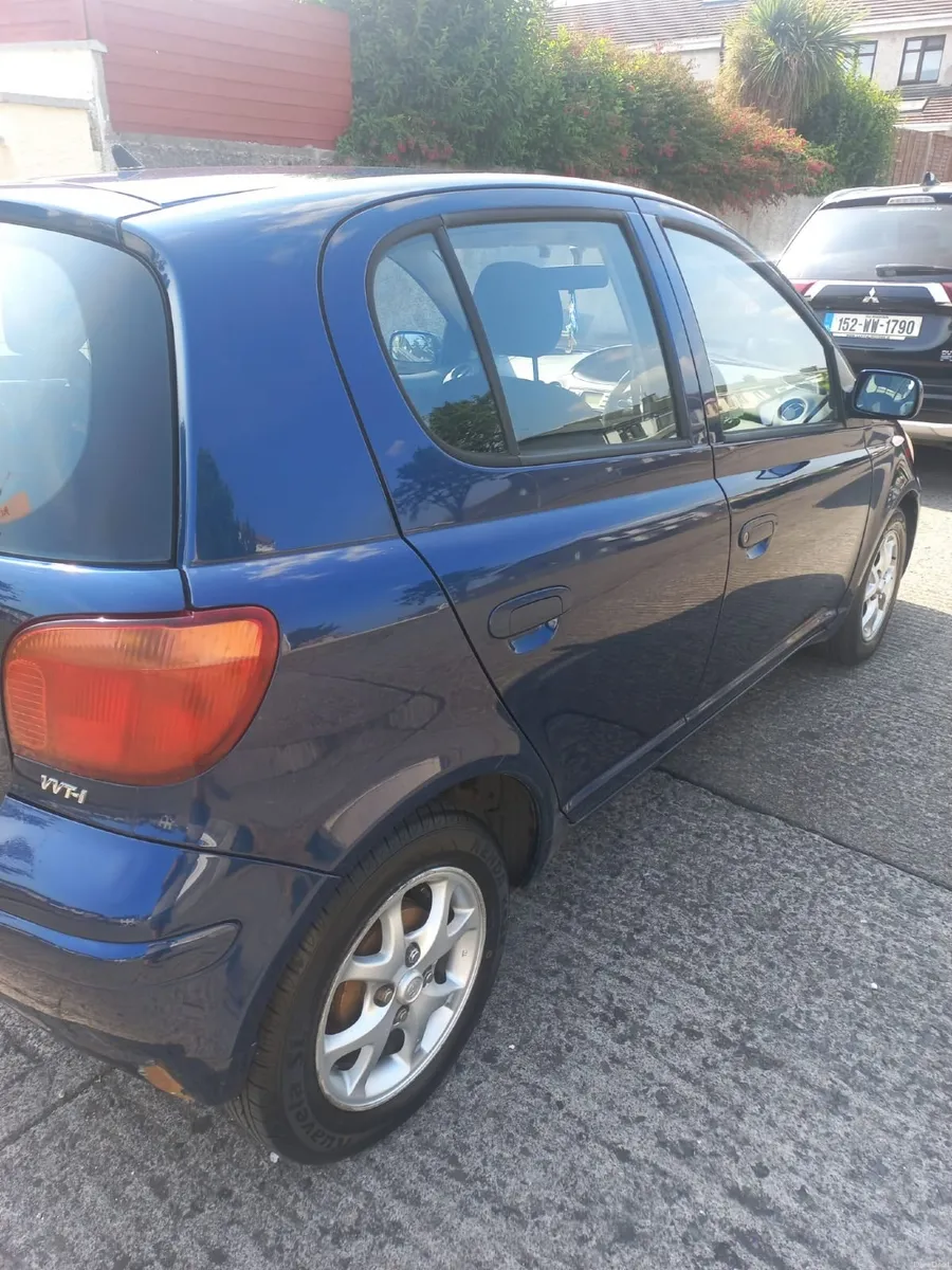 Toyota Yaris 2005 - Image 5