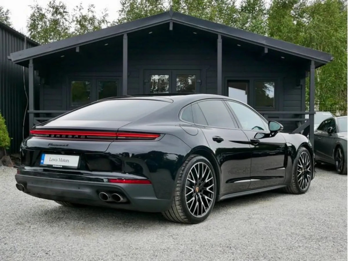 Porsche Panamera 4 PDK E-HYBRID, **DEPOSIT TAKEN** - Image 6