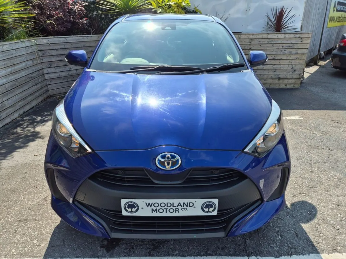 Toyota Yaris 1.5 HYBRID / X SPEC / LOW MILEAGE / T - Image 4