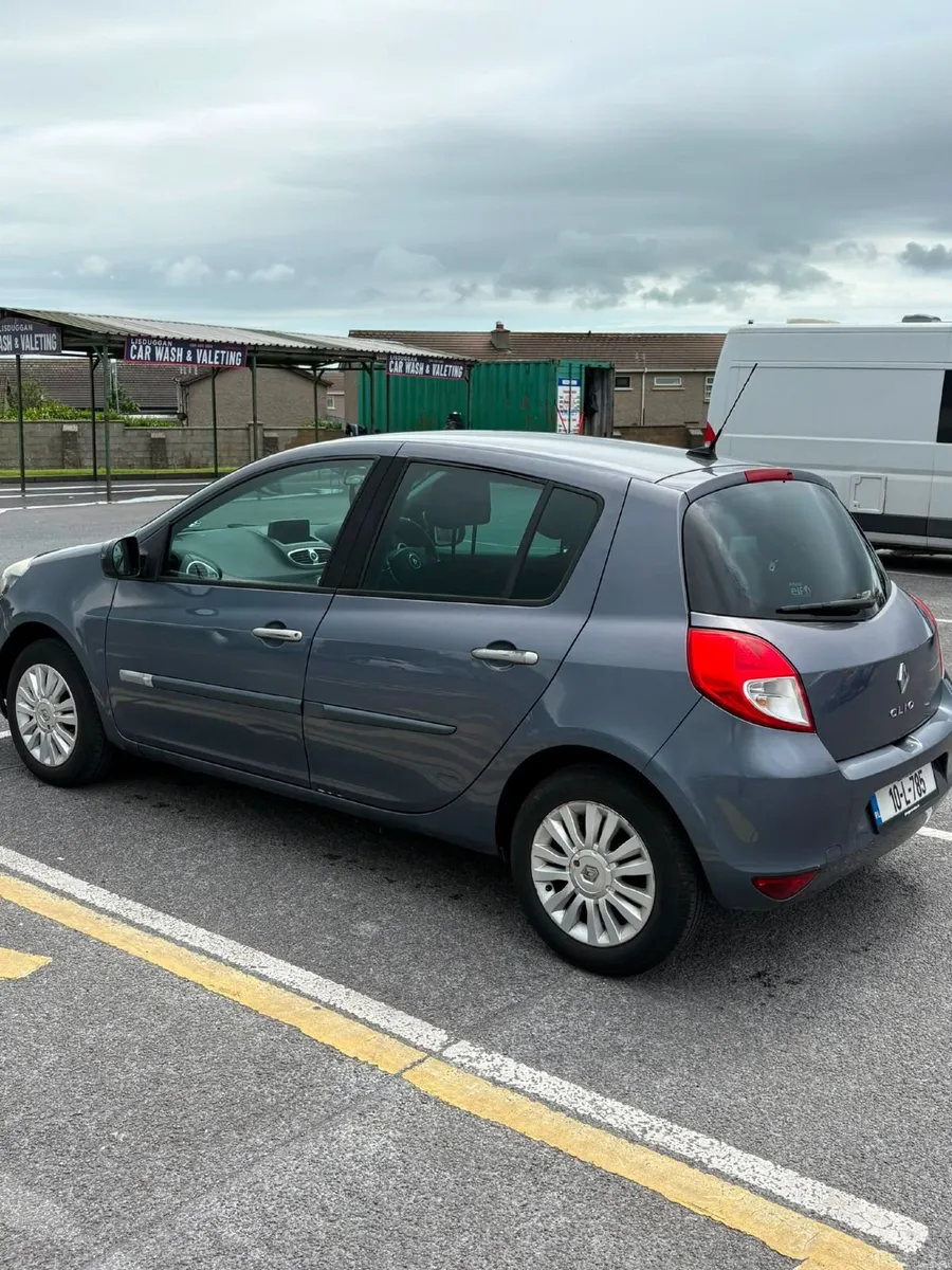Renault Clio 2010 - Image 3