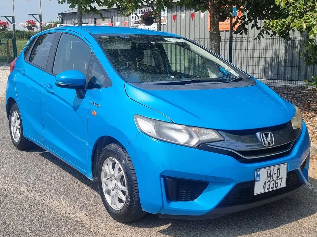 2014 HONDA FIT AUTO HYBRID NCT&TAX €6,900 - Image 1