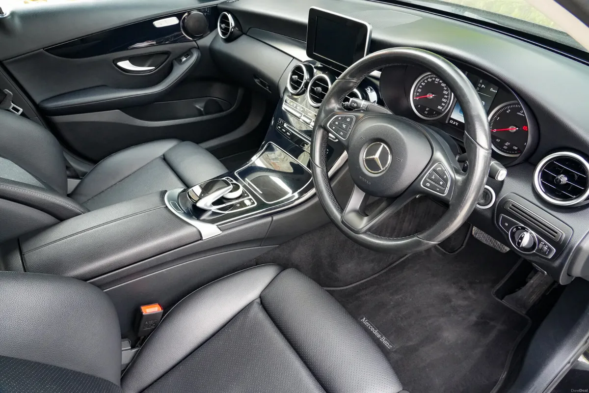 2017 Mercedes-Benz C-Class Diesel Automatic - Image 2