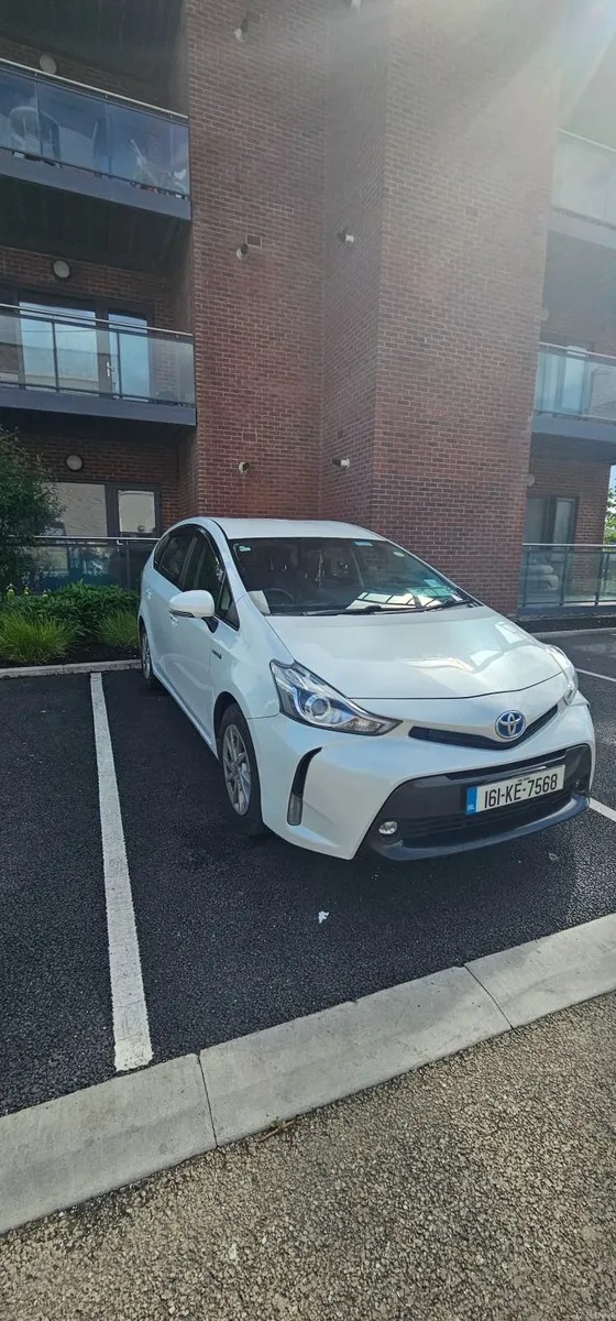 Toyota Prius 2016 7 seater fresh NCT .. - Image 5