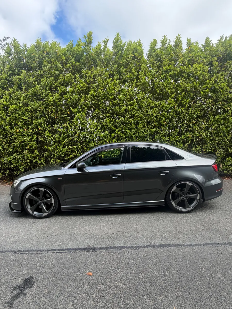 2016 AUDI A3 S LINE QUATTRO 2.0 TDI - Image 4