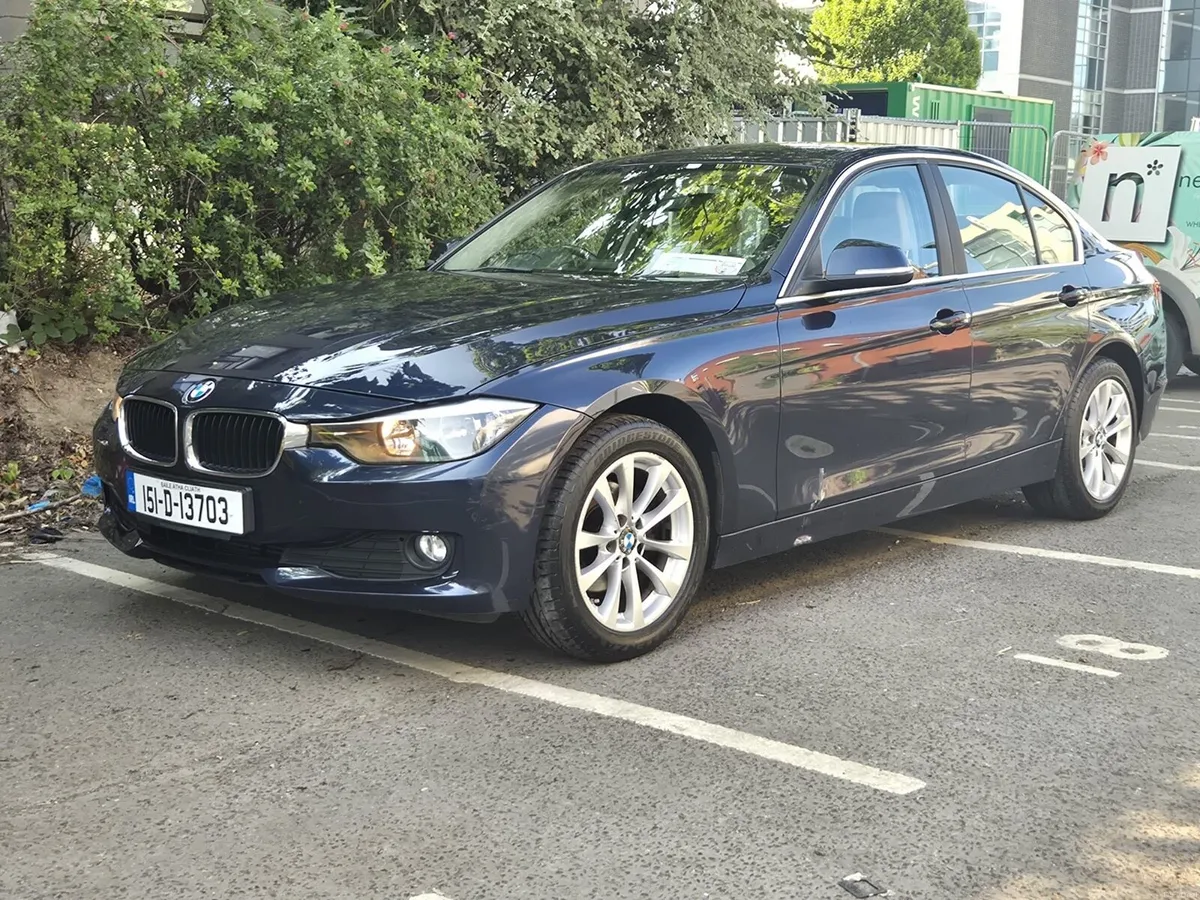 BMW 320d  automatic - Image 2