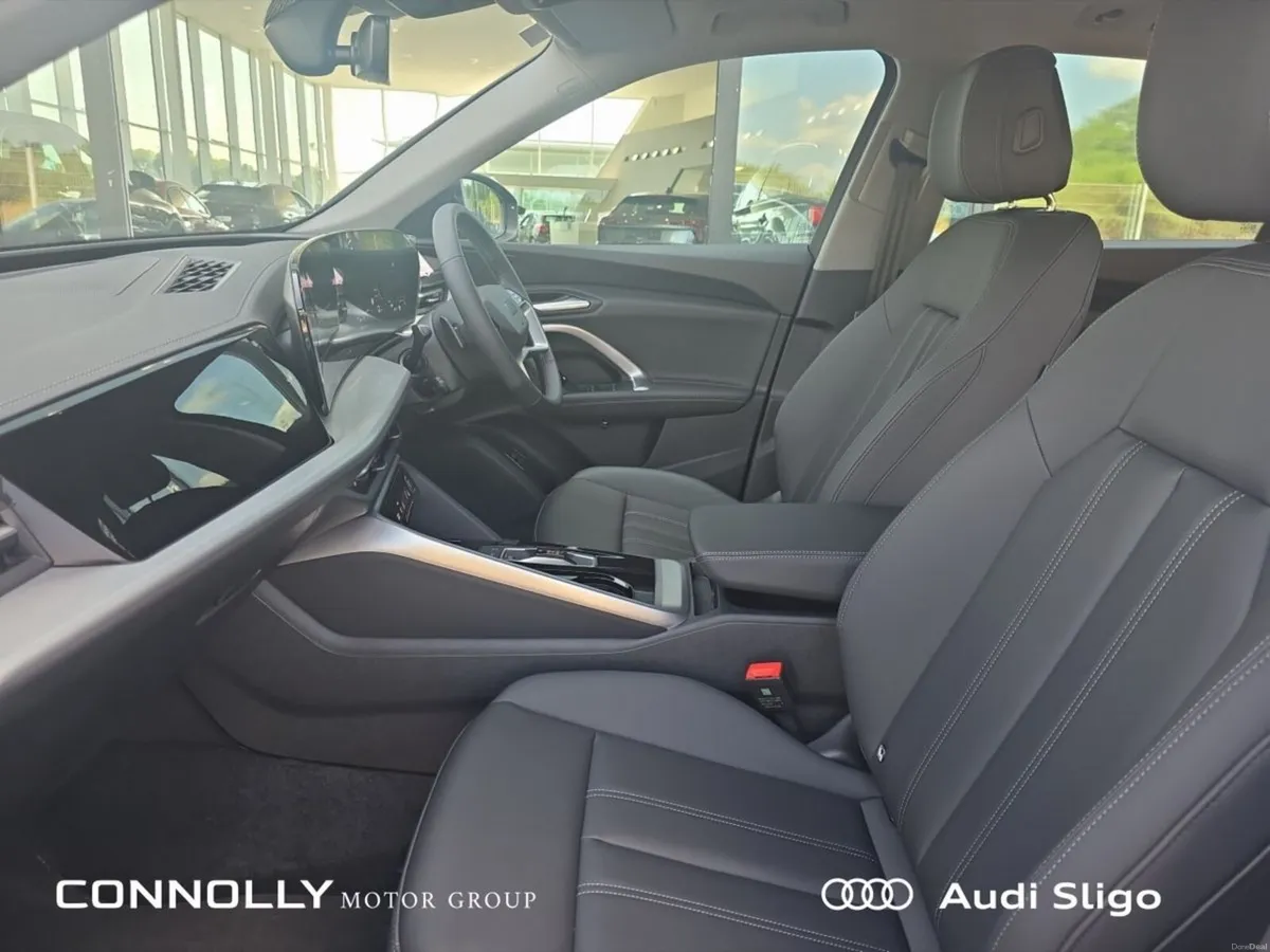 Audi Q5 SUV SE e-hybrid 299HP Quattro Auto - IN ST - Image 5