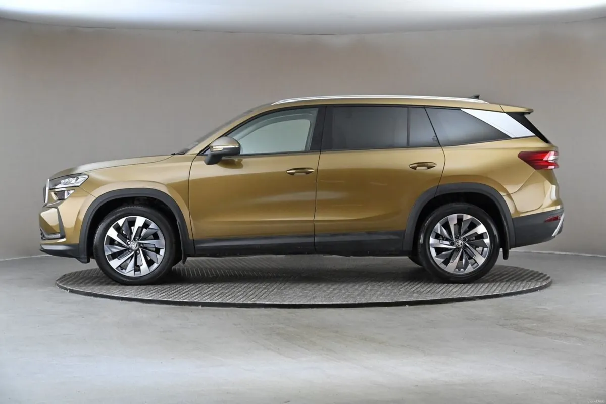 Skoda Kodiaq 2.0TDI  DSG SELECTION+ 150HP **LEATHE - Image 5
