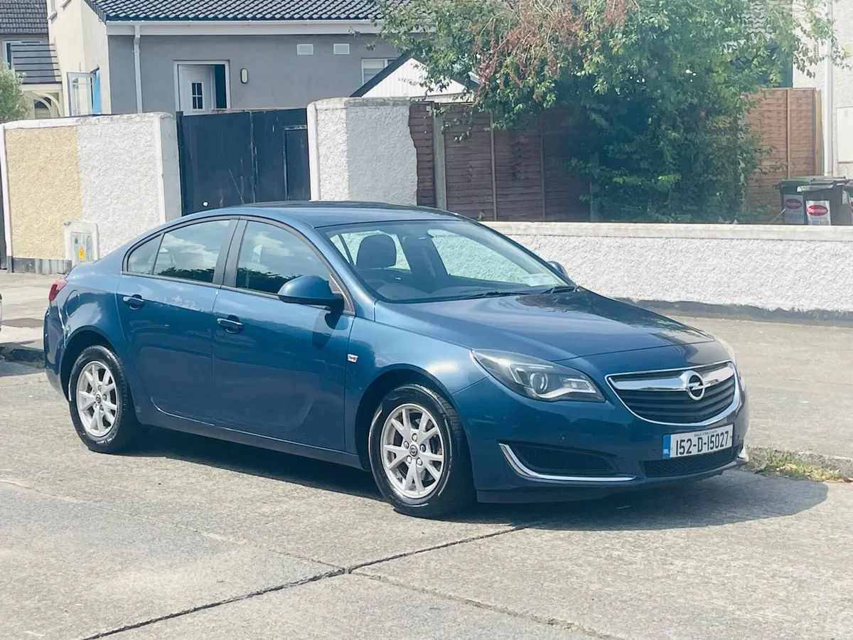 Opel insignia - Image 1