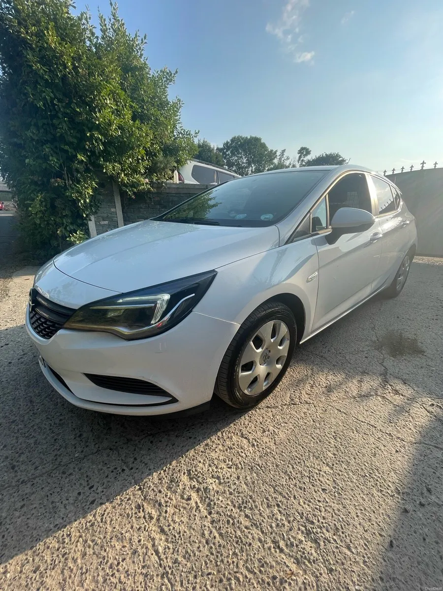 Opel Astra - Image 3