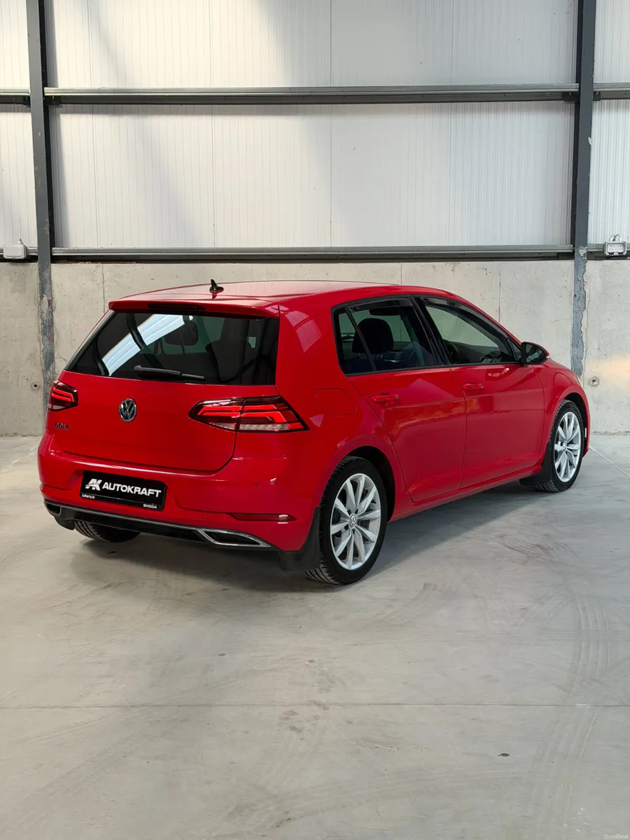 Volkswagen Golf 2019 1.6 TDI Highline - Image 4