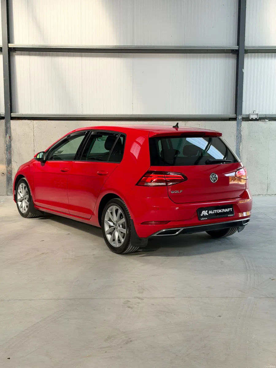 Volkswagen Golf 2019 1.6 TDI Highline - Image 6