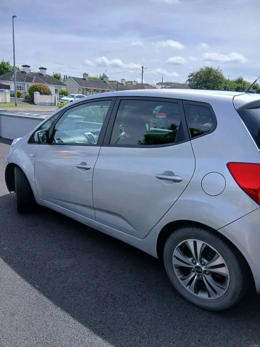 172 Kia Venga - Image 2