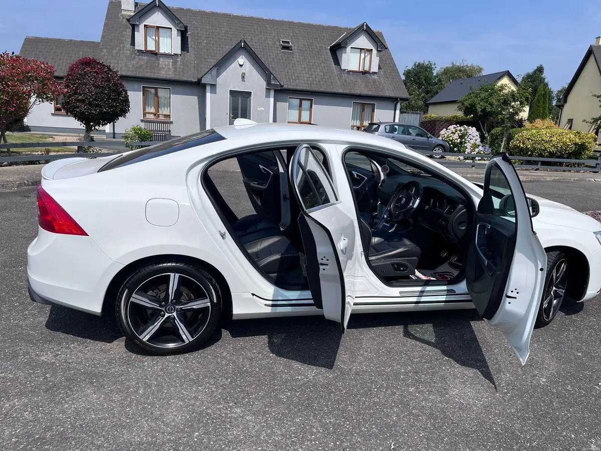Dec 2017 Volvo S60 D4 R-Design LUX NAV 190BHP - Image 6