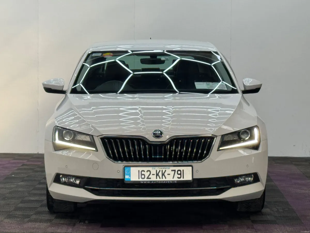 2016 Skoda Superb 2.0TDI Style - Image 2