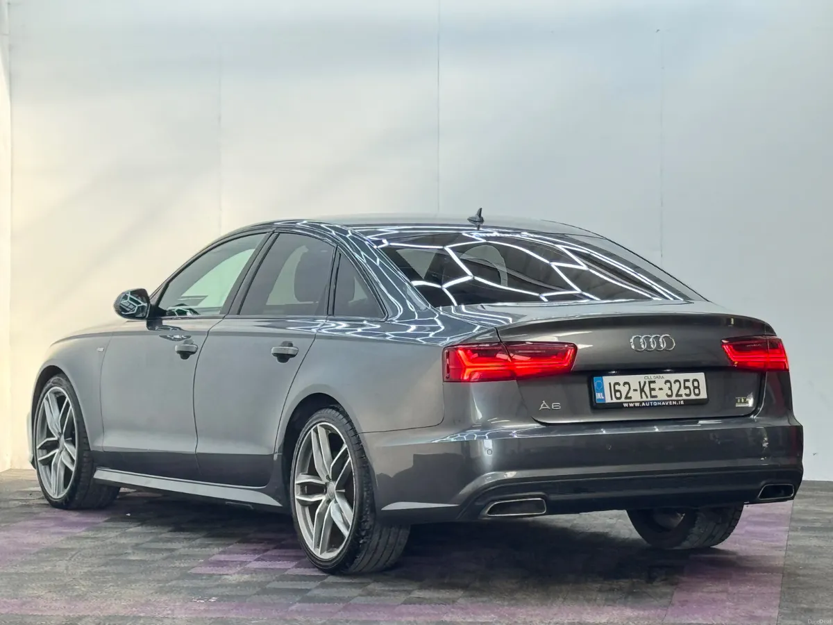 2016 Audi A6 2.0TDI Black Edition S line, Auto - Image 6