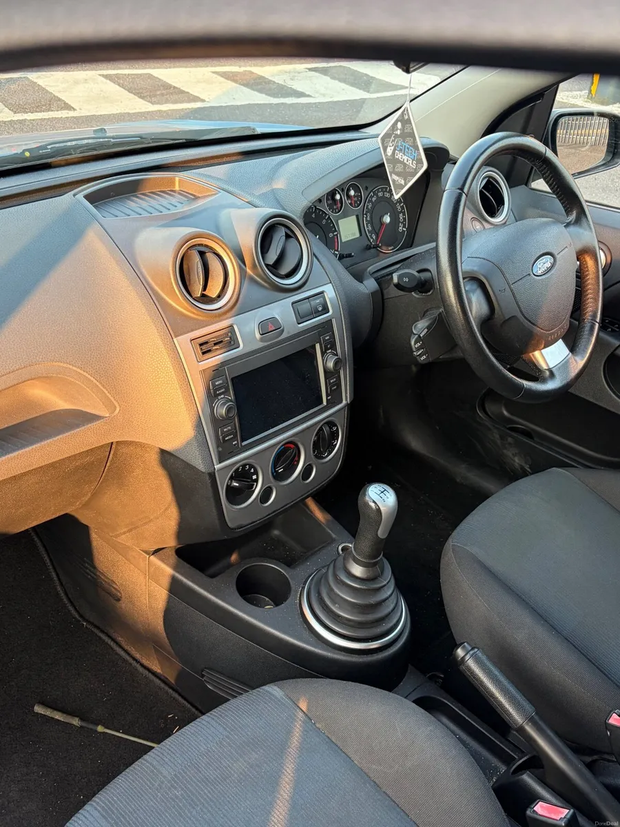 Ford Fiesta 2007 - Image 4