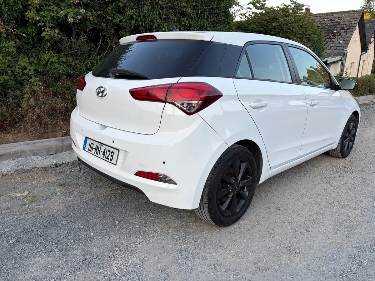 Hyundai i20 - Image 3