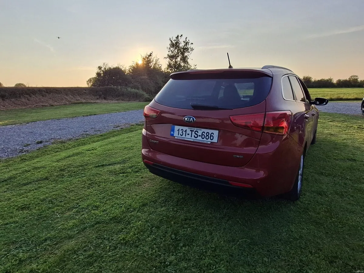 KIA CEED 1.6 DIESEL - Image 4
