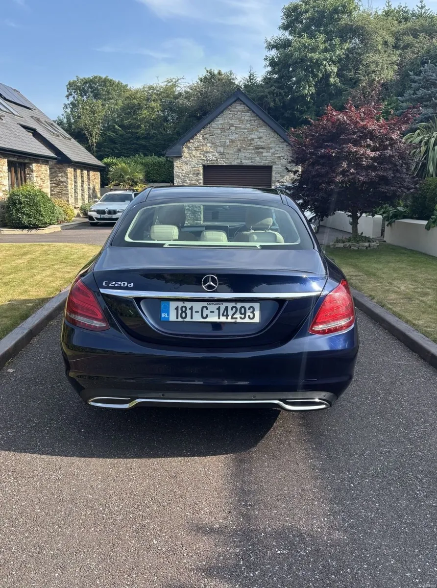 Mercedes-Benz C-Class 2018 Sport Premium - Image 3