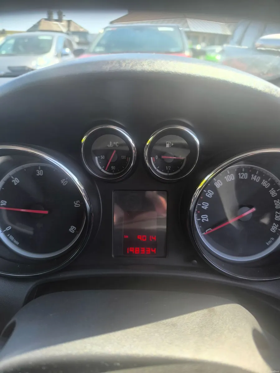 Opel Astra 2011 new NCT - Image 3