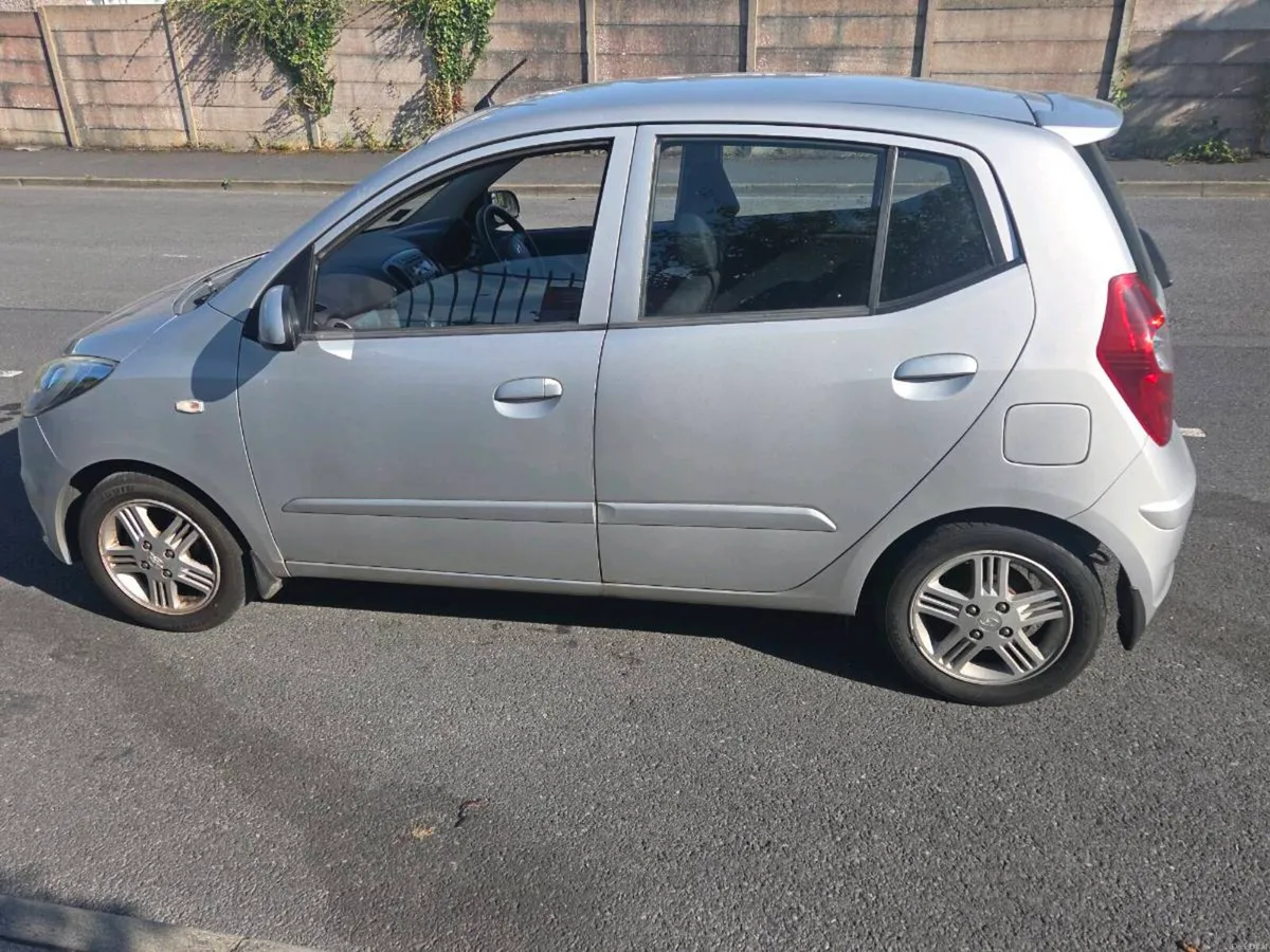 2012 Hyundai i10 Deluxe Plus - Image 4