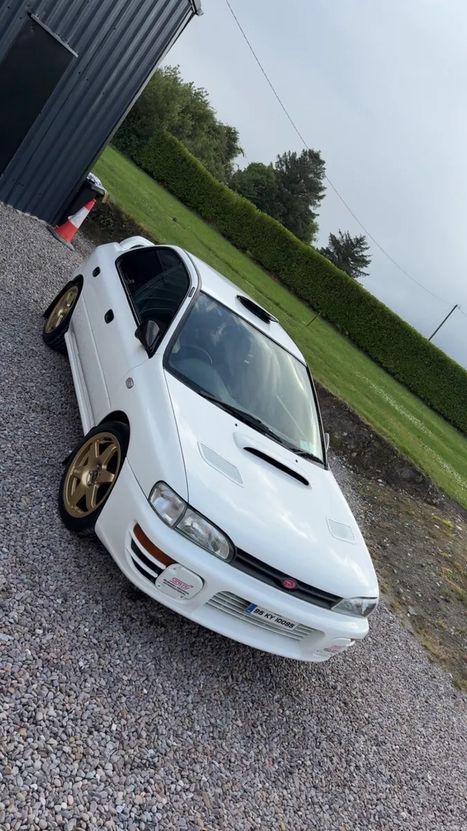 Subaru Impreza wrx sti type ra - Image 2