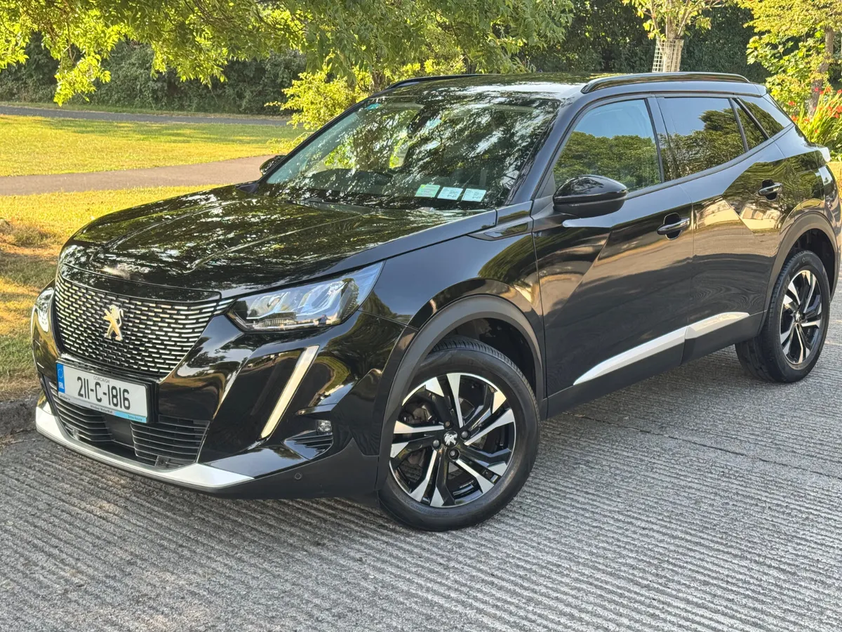 211 PEUGEOT  2008 ALLURE 1.2 PETROL - Image 1