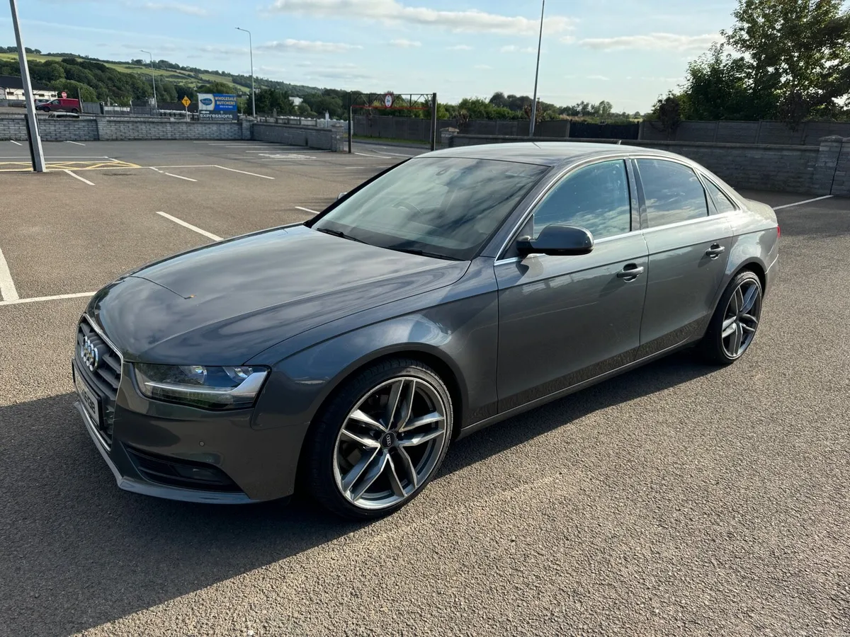 Audi A4 2013 2.0 TDI SE Technik (136PS) - Image 1